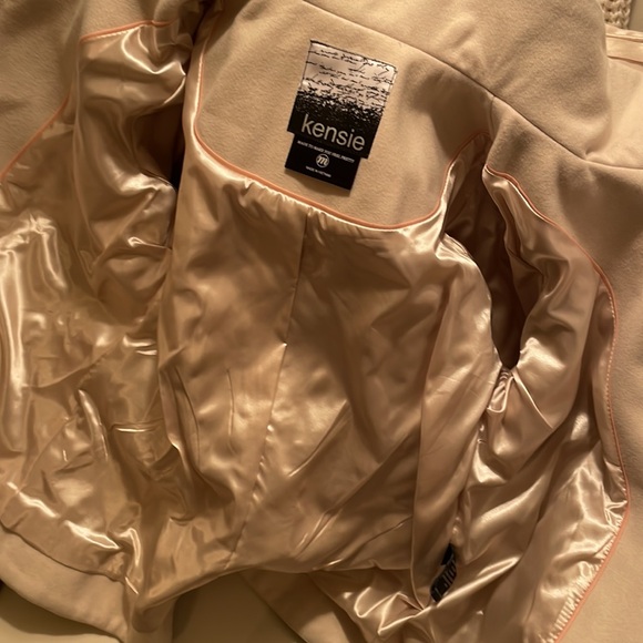 Kensie - Medium - Women’s Taupe Jacket - Picture 8 of 11